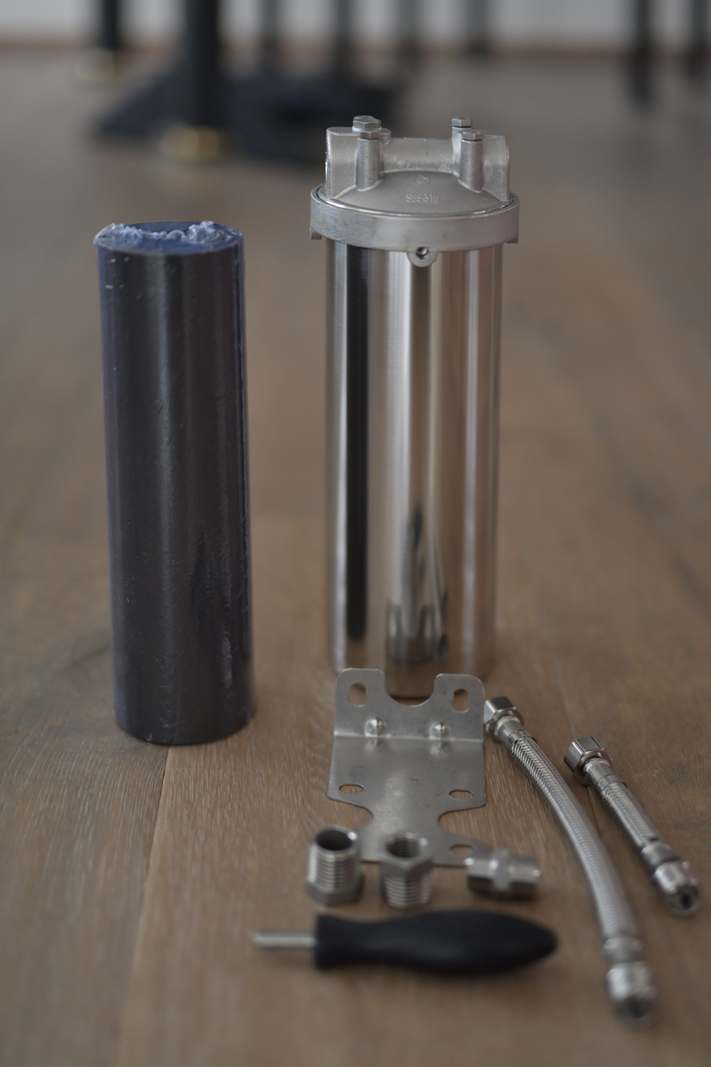 SAN-MINI 316er-Edelstahl Untertisch-Filteranlage SAN-MINI 316er-Edelstahl Untertisch-Filteranlage